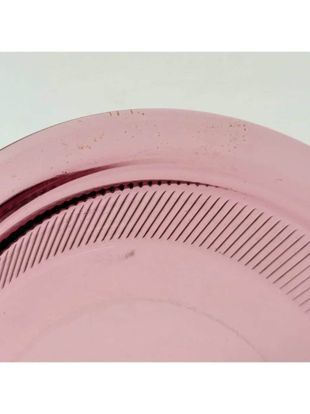 Vintage 1.5 Qt Corning Vision Ware Cranberry Ribbed Casserole Dish w Lid V-33-B